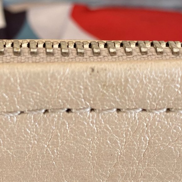 Coach Shoulder Bag - Picture 6 of 16